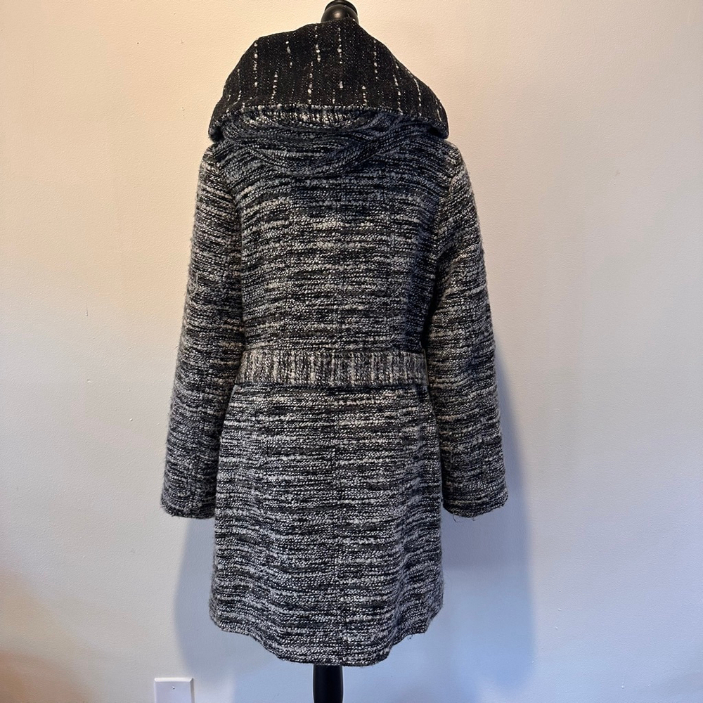 Catherine Malandrino Black White Boucle Hooded Belted Coat | Minimal Luxe Winter - Picture 3 of 13